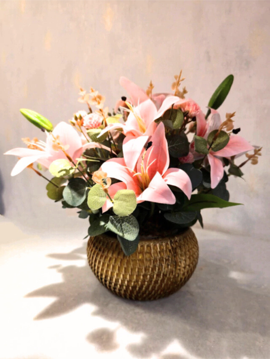 Arranjo Líros e Eucaliptos P (Rosa)