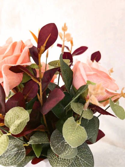 Arranjo Rosas e Eucaliptos (P)